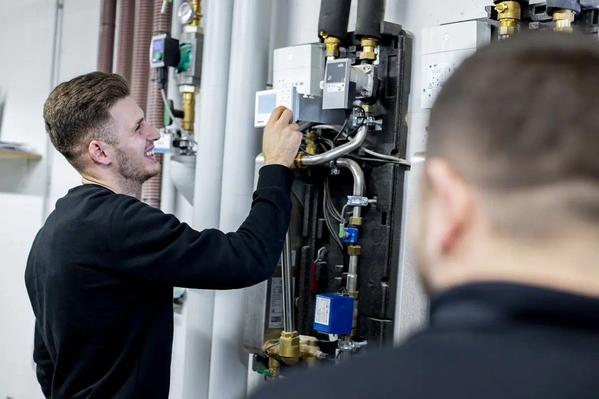 lorenz heizung sanitaer waermepumpe 289